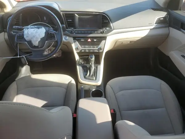 5NPD84LF2JH325058 2018 HYUNDAI ELANTRA - Image 8