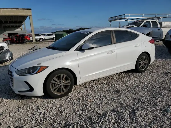 5NPD84LF2JH325447 2018 HYUNDAI ELANTRA - Image 1