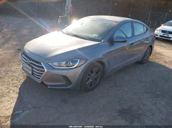 5NPD84LF2JH326792 2018 HYUNDAI ELANTRA - Image 2