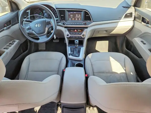 5NPD84LF2JH326808 2018 HYUNDAI ELANTRA - Image 8
