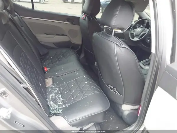 5NPD84LF2JH328591 2018 HYUNDAI ELANTRA - Image 8