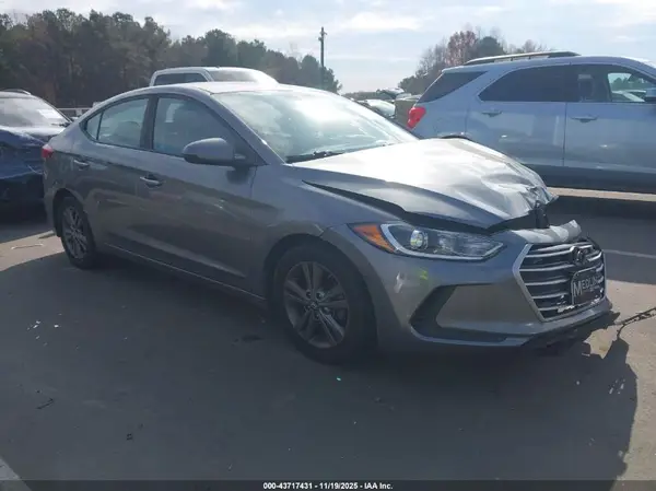 5NPD84LF2JH330910 2018 HYUNDAI ELANTRA - Image 1