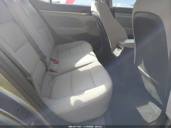 5NPD84LF2JH330910 2018 HYUNDAI ELANTRA - Image 8