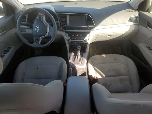 5NPD84LF2JH333905 2018 HYUNDAI ELANTRA - Image 8
