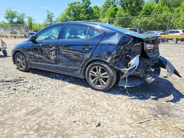 5NPD84LF2JH334732 2018 HYUNDAI ELANTRA - Image 2