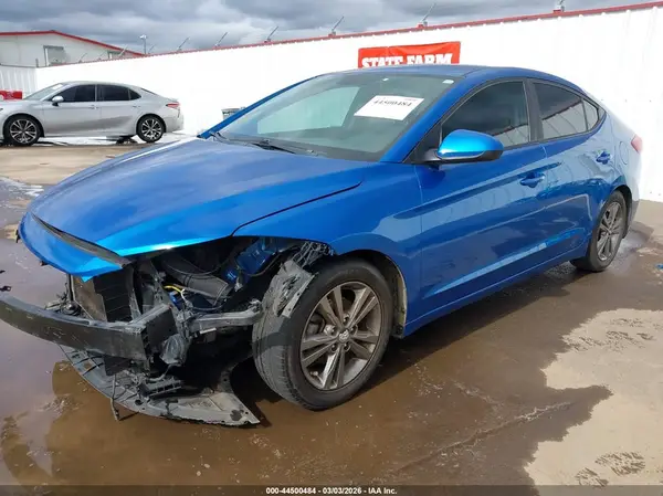5NPD84LF2JH336416 2018 HYUNDAI ELANTRA - Image 2