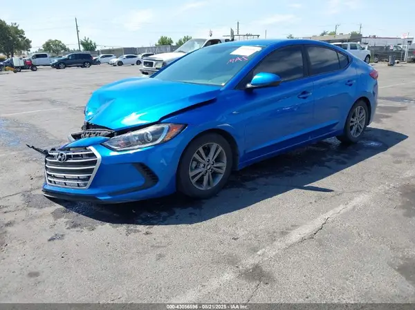 5NPD84LF2JH340000 2018 HYUNDAI ELANTRA - Image 2