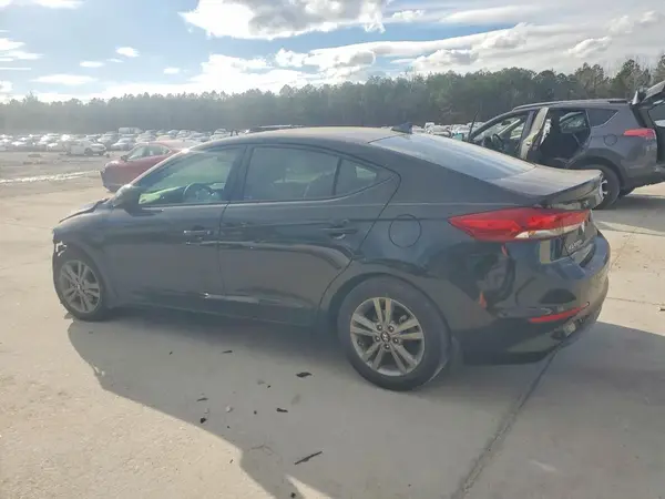 5NPD84LF2JH343351 2018 HYUNDAI ELANTRA - Image 2