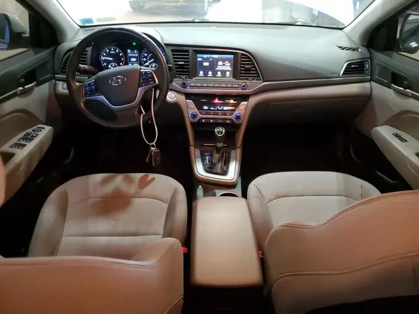 5NPD84LF2JH344631 2018 HYUNDAI ELANTRA - Image 8