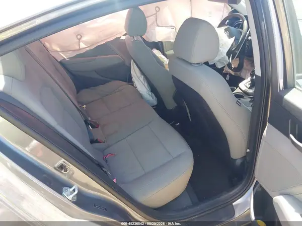 5NPD84LF2JH357704 2018 HYUNDAI ELANTRA - Image 8