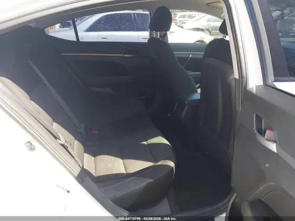 5NPD84LF2JH357783 2018 HYUNDAI ELANTRA - Image 8