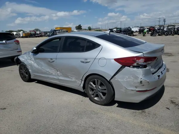 5NPD84LF2JH358092 2018 HYUNDAI ELANTRA - Image 2