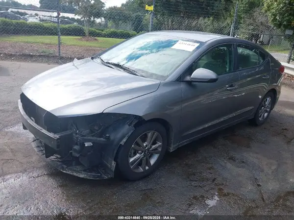 5NPD84LF2JH359100 2018 HYUNDAI ELANTRA - Image 2