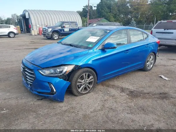 5NPD84LF2JH360070 2018 HYUNDAI ELANTRA - Image 2