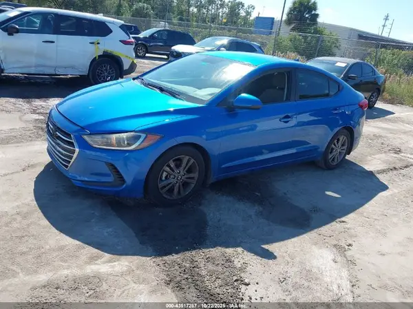 5NPD84LF2JH361235 2018 HYUNDAI ELANTRA - Image 2
