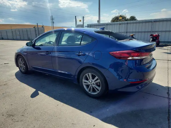 5NPD84LF2JH363289 2018 HYUNDAI ELANTRA - Image 2