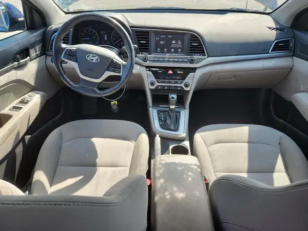 5NPD84LF2JH363289 2018 HYUNDAI ELANTRA - Image 8