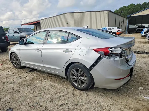 5NPD84LF2JH365558 2018 HYUNDAI ELANTRA - Image 2