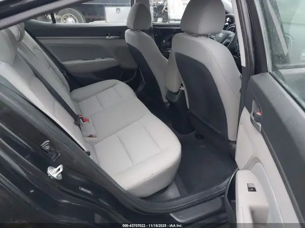 5NPD84LF2JH365656 2018 HYUNDAI ELANTRA - Image 8