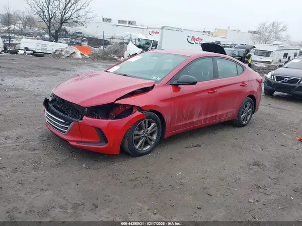 5NPD84LF2JH366113 2018 HYUNDAI ELANTRA - Image 2