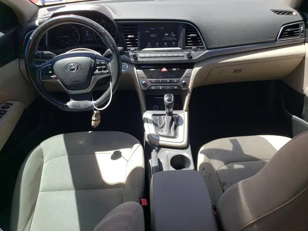5NPD84LF2JH367441 2018 HYUNDAI ELANTRA - Image 8