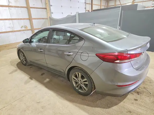 5NPD84LF2JH368332 2018 HYUNDAI ELANTRA - Image 2
