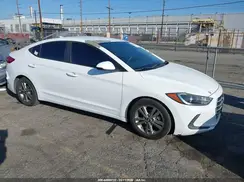 5NPD84LF2JH369075 2018 HYUNDAI ELANTRA