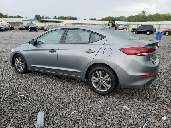 5NPD84LF2JH369433 2018 HYUNDAI ELANTRA - Image 2