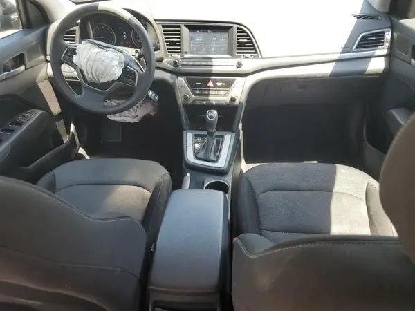 5NPD84LF2JH370582 2018 HYUNDAI ELANTRA - Image 8