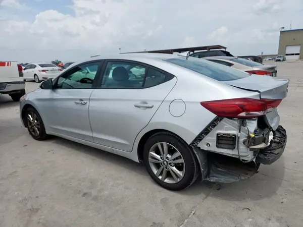 5NPD84LF2JH374227 2018 HYUNDAI ELANTRA - Image 2