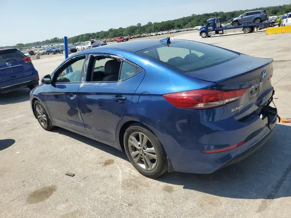 5NPD84LF2JH374583 2018 HYUNDAI ELANTRA - Image 2