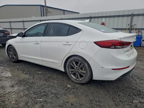 5NPD84LF2JH377595 2018 HYUNDAI ELANTRA - Image 2