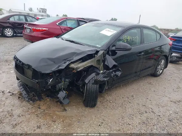 5NPD84LF2JH379377 2018 HYUNDAI ELANTRA - Image 2
