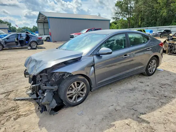 5NPD84LF2JH380867 2018 HYUNDAI ELANTRA - Image 1