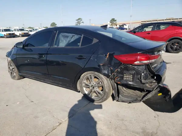 5NPD84LF2JH381159 2018 HYUNDAI ELANTRA - Image 2