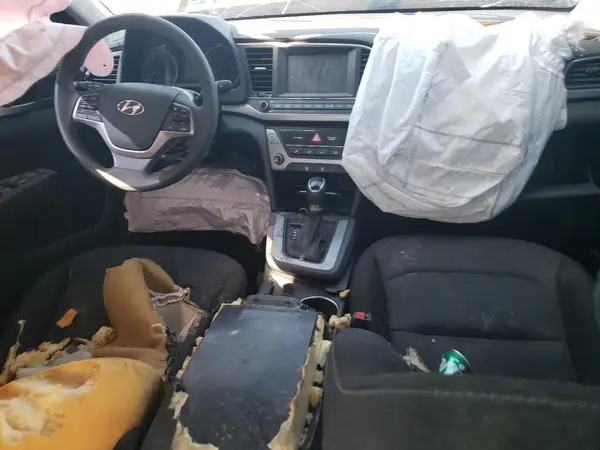 5NPD84LF2JH381159 2018 HYUNDAI ELANTRA - Image 8
