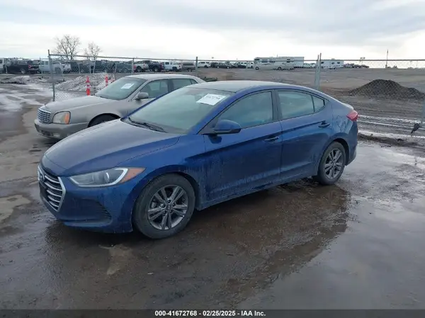 5NPD84LF2JH381453 2018 HYUNDAI ELANTRA - Image 2