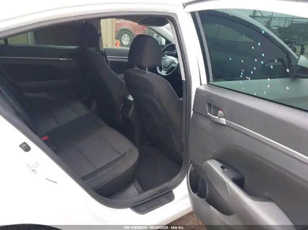 5NPD84LF2JH384157 2018 HYUNDAI ELANTRA - Image 8