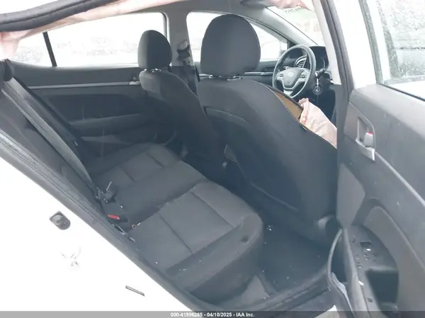 5NPD84LF2JH386412 2018 HYUNDAI ELANTRA - Image 8