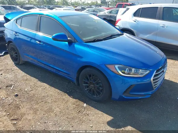 5NPD84LF2JH388757 2018 HYUNDAI ELANTRA - Image 1