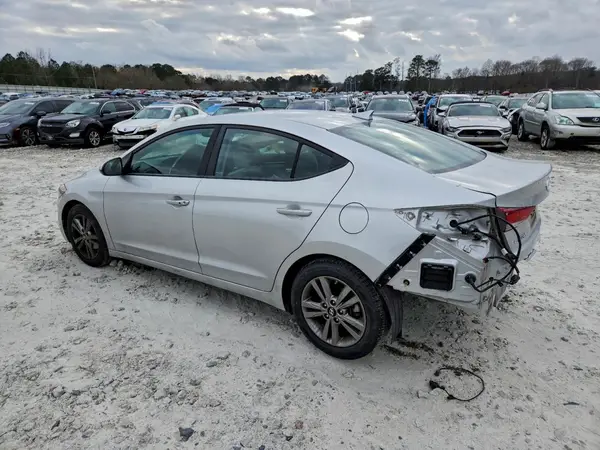 5NPD84LF2JH388953 2018 HYUNDAI ELANTRA - Image 2