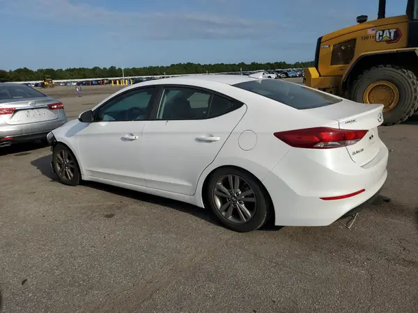 5NPD84LF2JH389021 2018 HYUNDAI ELANTRA - Image 2