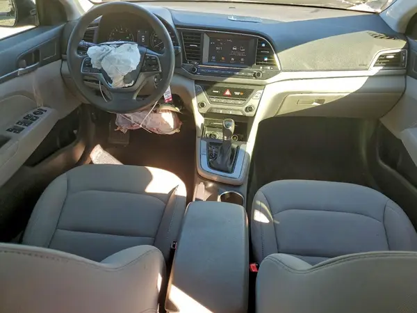 5NPD84LF2JH389424 2018 HYUNDAI ELANTRA - Image 8