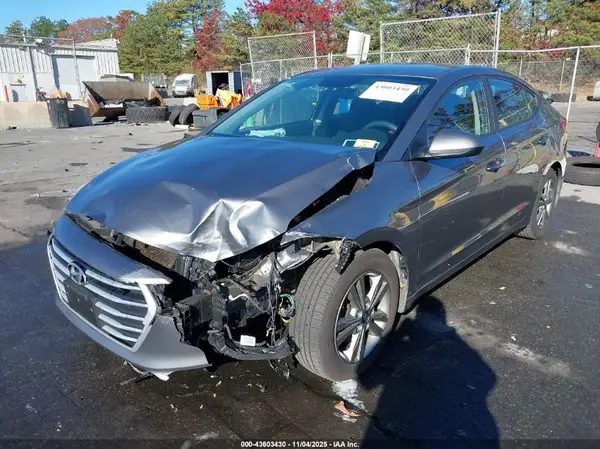 5NPD84LF2JH389648 2018 HYUNDAI ELANTRA - Image 2