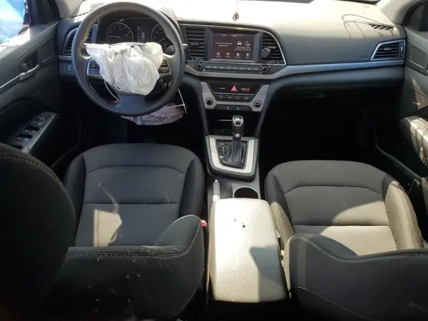 5NPD84LF2JH390038 2018 HYUNDAI ELANTRA - Image 8