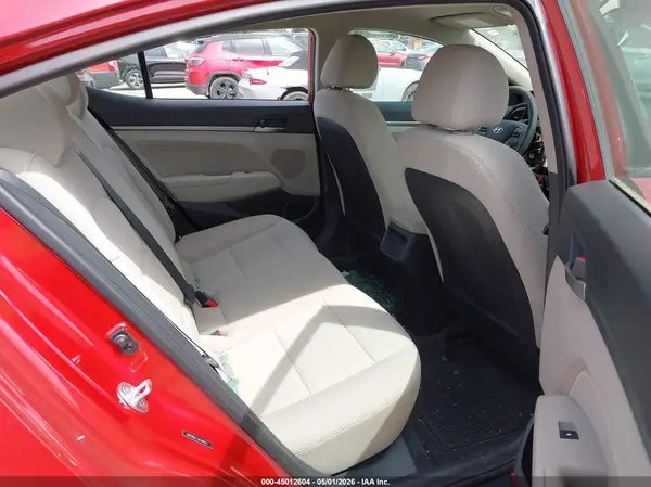 5NPD84LF2JH391027 2018 HYUNDAI ELANTRA - Image 8
