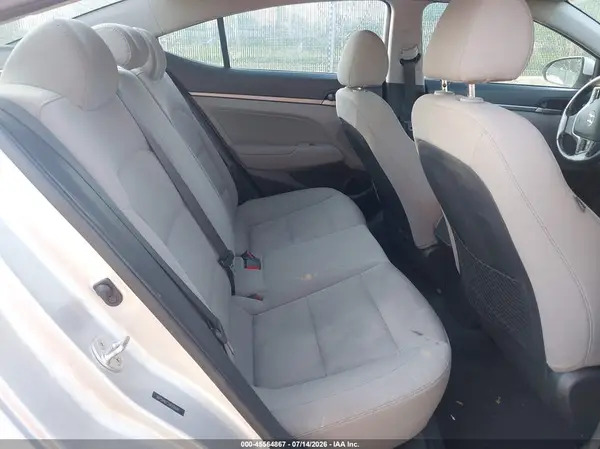 5NPD84LF2JH391691 2018 HYUNDAI ELANTRA - Image 8