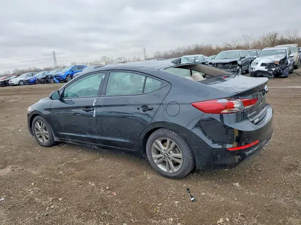 5NPD84LF2JH391867 2018 HYUNDAI ELANTRA - Image 2