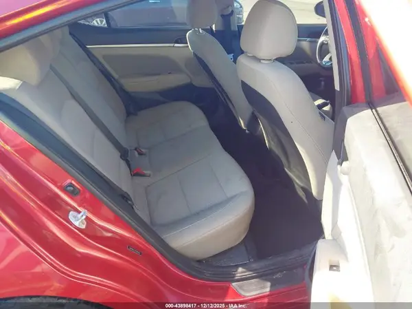 5NPD84LF2KH399940 2019 HYUNDAI ELANTRA - Image 8