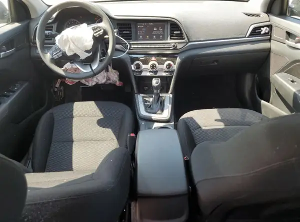 5NPD84LF2KH403176 2019 HYUNDAI ELANTRA - Image 8